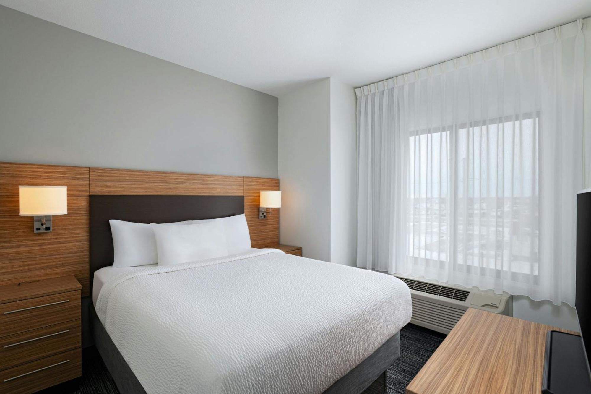 Towneplace Suites By Marriott Ames Εξωτερικό φωτογραφία