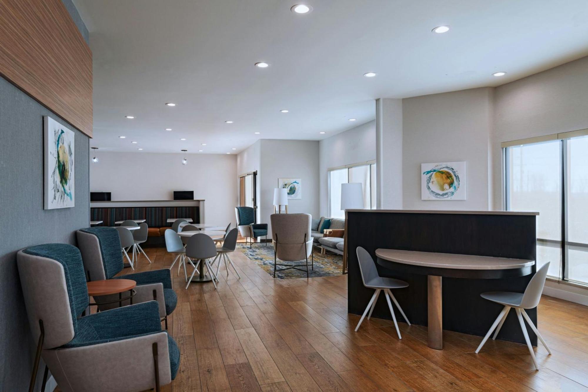 Towneplace Suites By Marriott Ames Εξωτερικό φωτογραφία