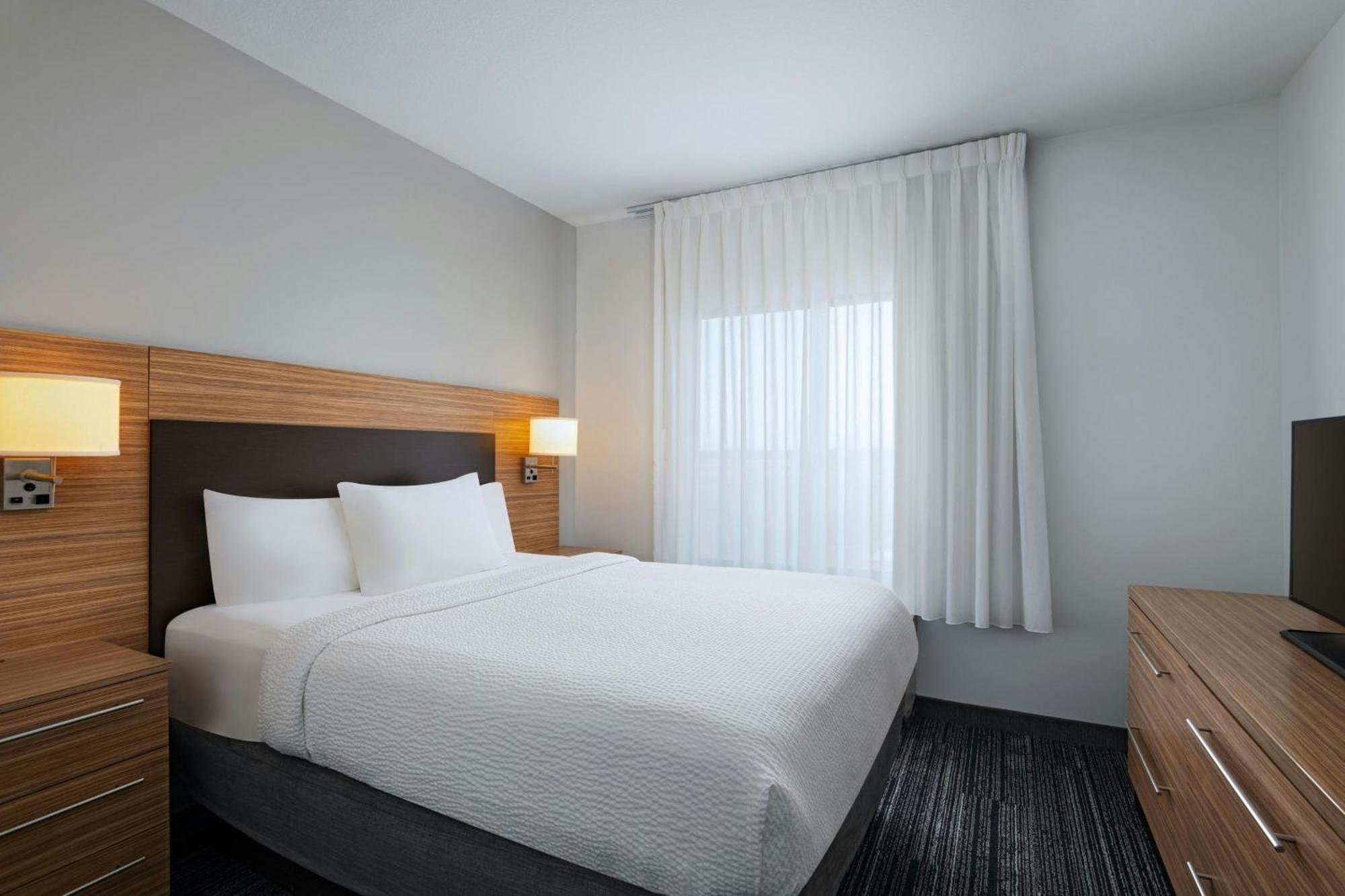 Towneplace Suites By Marriott Ames Εξωτερικό φωτογραφία